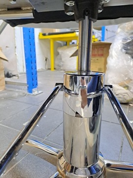 Fotel fryzjerski hydrauliczny obrotowy do salonu fryzjerskiego Outlet