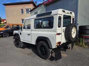 Land Rover Defender I 1988 Land Rover Defender 2.5 diesel 86KM 4x4 1988r, zdjęcie 4