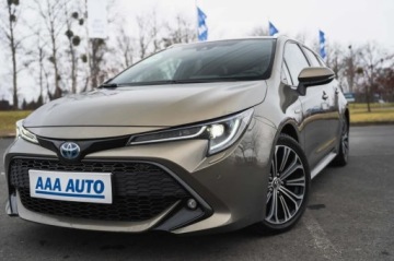 Toyota Corolla XII TS Kombi 1.8 Hybrid 122KM 2019 Toyota Corolla 1.8 Hybrid, Salon Polska, zdjęcie 7