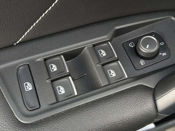 Volkswagen Tiguan II SUV Facelifting 1.5 TSI 150KM 2022 Volkswagen Tiguan R-Line Kamera Cofania ACC Led Matrix Hak Faktura Vat 23, zdjęcie 13