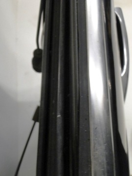 MERCEDES S TŘÍDA 221 W221 FACELIFT SKLO (OKNO) PŘEDNÍ LEVÝ DVOJITÁ