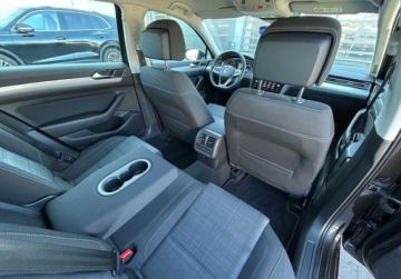 Volkswagen Passat B8 Limousine Facelifting 2.0 TSI 190KM 2020 Volkswagen Passat Business Pakiety, ACC, ergoComfort, GPS, Podgrzewane fo, zdjęcie 8