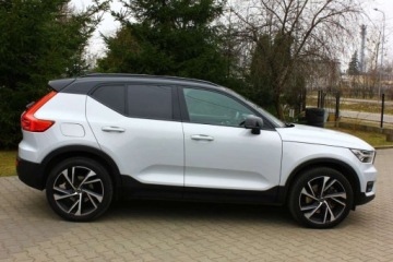 Volvo XC40 2020 Volvo XC 40 T5 PLUG IN HYBRID 262KM R-DESIGN Bezwypadkowy 100 Serwis FV23, zdjęcie 21