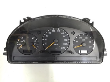LICZNIK ZEGAR ML W163 DIESEL EUROPA A1635403011
