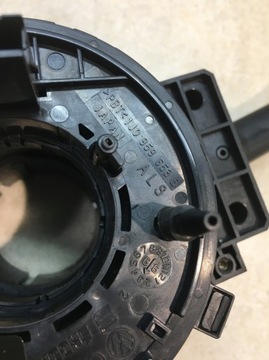 КОМБИНИРОВАННЫЙ ПЕРЕКЛЮЧАТЕЛЬ A4 B5 FL 4D0953513D 8D9953503E