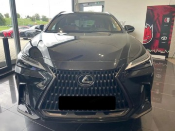 Lexus NX II SUV Facelifting 2.5 350h 200KM 2025 LEXUS NX 350h Omotenashi 2.5 Hybrid AWD Suv 200KM 2025, zdjęcie 2