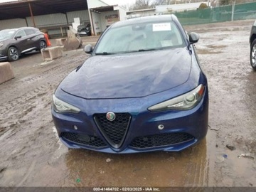 Alfa Romeo Giulia II Sedan Facelifting 2.0 Turbo 280KM 2020 Alfa Romeo Giulia 2020 2.0l 2.0 Benzyna 280KM, zdjęcie 5