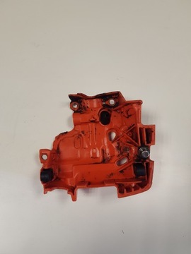 КРЫШКА ОСНОВАНИЯ КАРБЮРАТОРА HUSQVARNA 560XP 555 550 ИЛИ