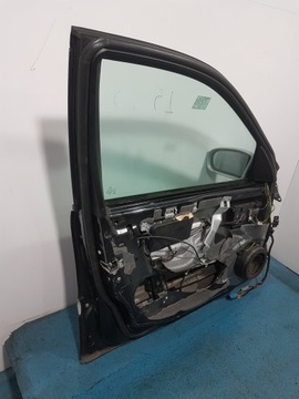 MERCEDES-BENZ C 200 CDI W203 ДВЕРЬ ПЕРЕДНЯЯ ЛЕВАЯ