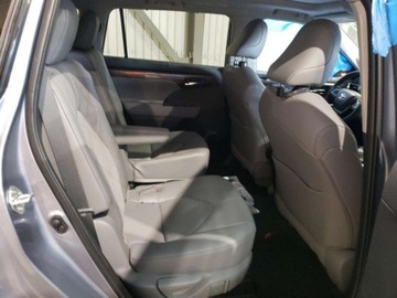 Toyota Highlander III 2022 Toyota Highlander Platinum 2022 3.5l 3.5 Benzyna 295KM, zdjęcie 11