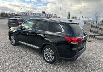 Mitsubishi Outlander III SUV Facelifting 2017 2.0 150KM 2019 Mitsubishi Outlander Niemcy,2,0 Benz,Kamera,Grzane Fotele 2.0 Benzyna 150KM, zdjęcie 2