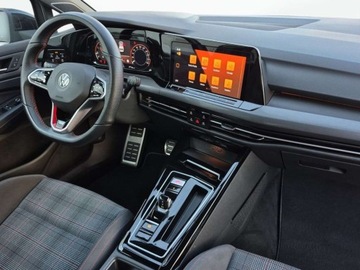 Volkswagen Golf VIII GTI 2.0 TSI 245KM 2023 Volkswagen Golf GTIFull LED 245km Fv23KameraMartwe Pole 2.0 Benzyna, zdjęcie 11