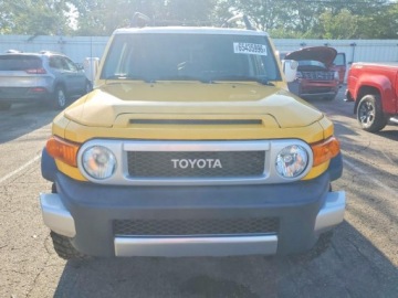 Toyota FJ Cruiser 4.0 239KM 2007 Toyota FJ Base 2007 4.0 Benzyna 239KM, zdjęcie 5