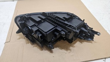 Левая передняя лампа VW Tiguan II Lift IQ Light 5NB941081C