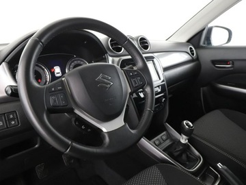 Suzuki Vitara III 2021 Suzuki Vitara mHEV full LED klima auto navi kamera, zdjęcie 13