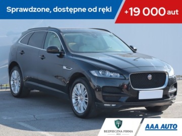 Jaguar F-Pace SUV 2.0 i4D 180KM 2017 Jaguar F-Pace 20d AWD, Salon Polska, Serwis ASO