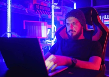 Ulanzi VL120 Светодиодная лампа 2500-9000К + аккумулятор RGB 3100мАч