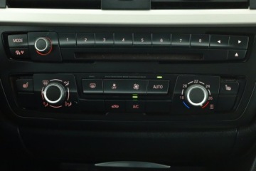 BMW Seria 3 F30-F31-F34 2013 BMW 3 318 d, Skóra, Xenon, Bi-Xenon, Klima, zdjęcie 12