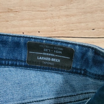 DIESEL Larkee-Beex Spodnie Jeans Męskie r. W31 L32