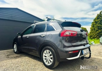 Kia Niro I Crossover 1.6 GDi Hybrid 141KM 2017 Kia Niro Bezwypadkowa, FV23, KredytowanieLeasing, XL, gwarancja 12m gethelp, zdjęcie 6