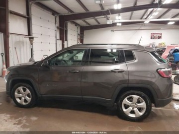 Jeep Compass II 2021 Jeep Compass Latitude 2021 2.4 Benzyna 180KM, zdjęcie 2