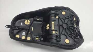 Harley Davidson Road Glide (23) CHANNEL SEAT