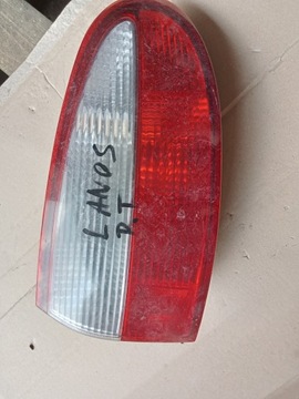 DAEWOO LANOS HATCHBACK SVĚTLO ZADNÍ PRAVÁ W BLATNÍK