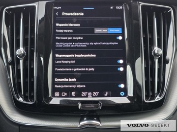 Volvo XC60 II 2023 Volvo XC 60 FV23 Plus Dark B4 B 197KM 360 ACC Harm, zdjęcie 23