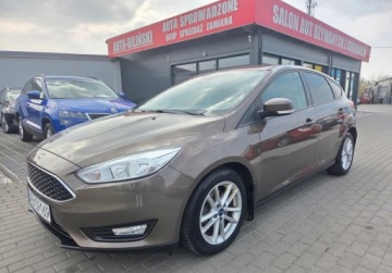 Ford Focus III Sedan Facelifting 1.0 EcoBoost 125KM 2017 Ford Focus 1.0benz 125KM 6b Led Tempomat Grz.Szybafotele PDC Salon Polska, zdjęcie 2