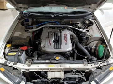Nissan 1998 Nissan Skyline 1998 2.5l 2.5 Benzyna 280KM, zdjęcie 3