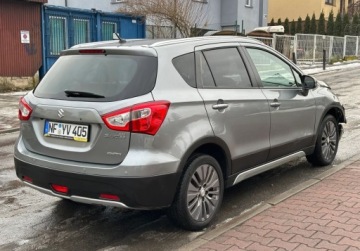 Suzuki SX4 II S-cross 1.6 VVT 120KM 2015 Suzuki SX4 S-Cross 1.6 Benzyna 4x4, Delikatnie uszkodzony. 1.6 Benzyna, zdjęcie 5