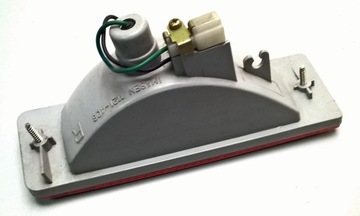 MITSUBISHI GALANT 1984-1987 SMĚROVKA PRAVÝ PŘEDNÍ OE 1121-408R