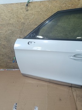 ДВЕРЬ ПЕРЕДНЯЯ ЛЕВАЯ CITROEN DS5 KWED