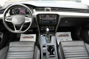 Volkswagen Passat B8 Limousine Facelifting 1.5 TSI EVO 150KM 2020 Volkswagen Passat ELEGANCE Dynaudio DSG Salon, zdjęcie 9