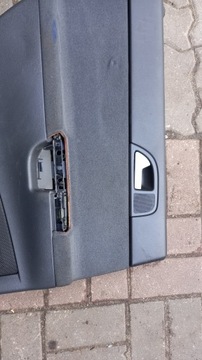 ОБИВКА ДВЕРИ ЗАДНЯЯ ЛЕВАЯ VOLVO V50 04-12