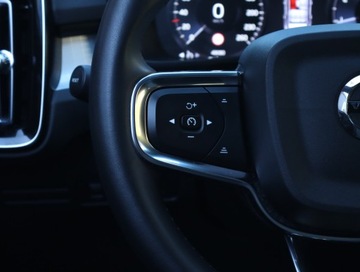 Volvo XC40 Crossover Facelifting 1.5 T2 129KM 2023 Volvo XC40 T2, Salon Polska, Serwis ASO, Automat, zdjęcie 19