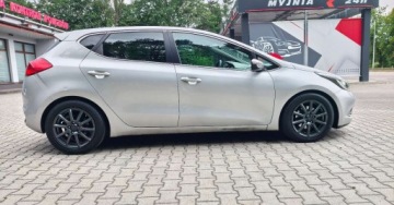 Kia Ceed II Hatchback 5d 1.6 CRDi 110KM 2013 Kia Ceed 1.6 110Ps.Navi Kam.Cofania Klimatronic x2 2013 1.6 Diesel 110KM, zdjęcie 14