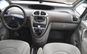 Citroen Xsara Picasso 1.6 i 16V 109KM 2006 Citroen Xsara Picasso Citroen Xsara Picasso 1.6 Exclusive 1.6 Benzyna, zdjęcie 6