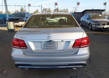 Mercedes Klasa E W212 Limuzyna Facelifting 350 306KM 2014 Mercedes-Benz Klasa E 2014r., E 350, 3.5L, od ubezpieczalni 3.5 Benzyna, zdjęcie 8
