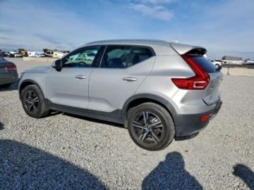 Volvo XC40 2025 Volvo XC 40 Core 2025 2.0 Benzyna 200KM, zdjęcie 1