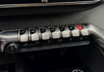 Peugeot 5008 II Crossover 1.6 THP 165KM 2018 Peugeot 5008 1.6 165KM LED 7os NAVI KAMERA gwarancja AUTOMAT 7 OSOBOWY, zdjęcie 29