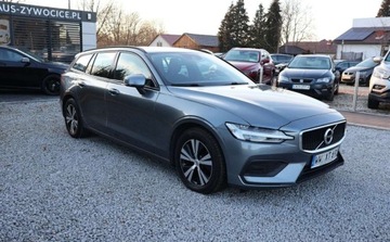 Volvo V60 II  Kombi 2.0 D3 150KM 2019 Volvo V60 NAVIGACJA, Grzane Fotele, Multifunkcja, Tempomat, Czujniki, Auto, zdjęcie 5