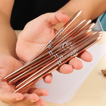 ЩЕТКА ДЛЯ ДЕКОРИРОВАНИЯ НОГТЕЙ, тонкая, 11 мм, гель для френча с эффектом омбре