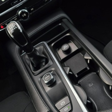 Volvo V90 II Kombi 2.0 D3 150KM 2017 Volvo V90 2.0 D3 Momentum Pro Diesel 150KM, zdjęcie 28