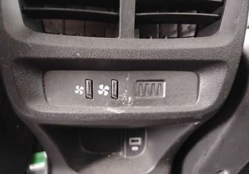 Toyota 2022 Toyota Proace City Verso 2022r, 1.2 Benzyna. AUTOMAT. Uszkodzony przod i t, zdjęcie 21