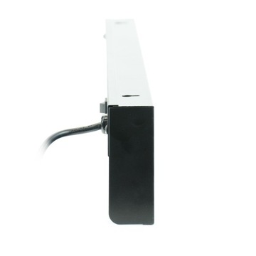 УФ-лампа с люминесцентной лампой BeamZ ULTRAVIOLET мощностью 18 Вт.