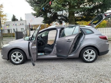 Renault Megane III Hatchback 1.6 16v 110KM 2009 Renault Megane 1.6 16V 111 KM 100 % Przebieg, zdjęcie 11