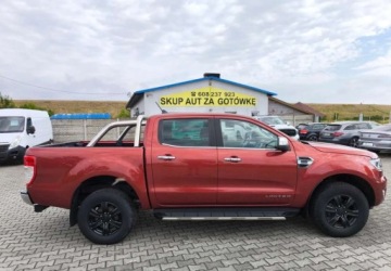 Ford Ranger V Podwójna kabina Facelifting 2019 2.0 EcoBlue 213KM 2021 Ford Ranger Ford Ranger 2.0 EcoBlue 4x4 DC Limited 2.0 Diesel 213KM, zdjęcie 5