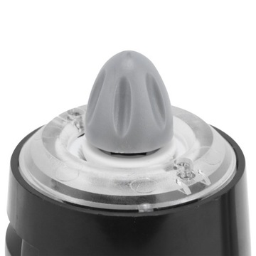 На клонах) оттенки серого и серебра.