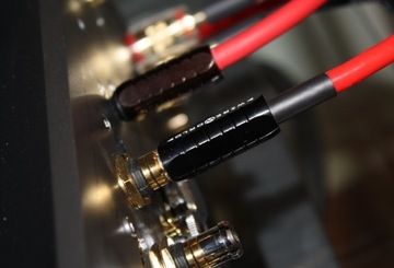 Цифровой коаксиальный кабель WireWorld Starlight 8, отличный 1 м